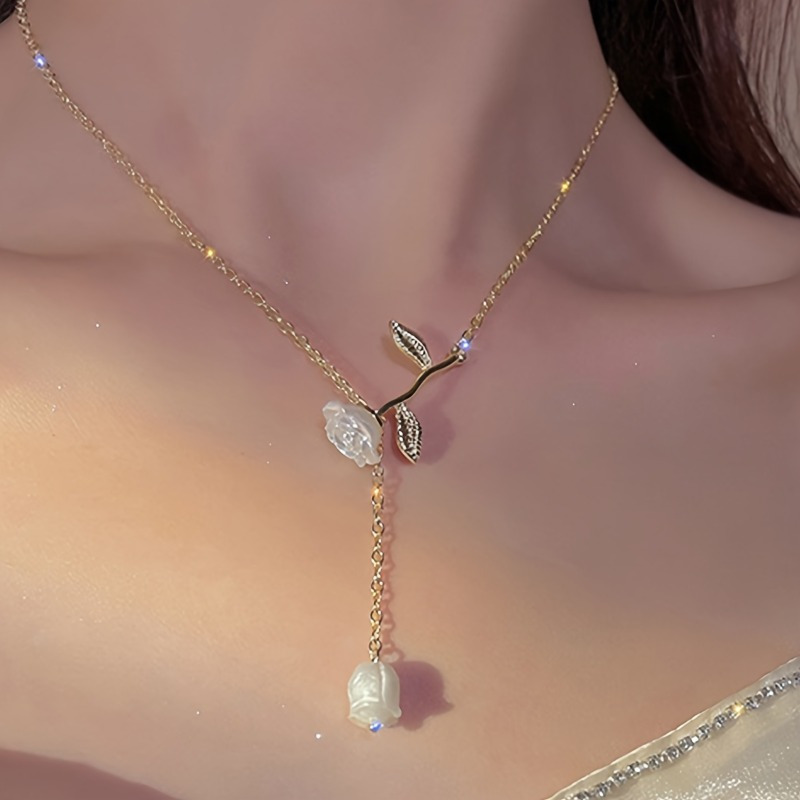 Vintage Women'S Formal Wear - Women's Exquisite Floral Necklace - Vintage
