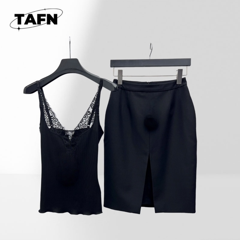 Fashion-Forward Women's Skirt  - Women Formal Wear Tops avaliação e preço